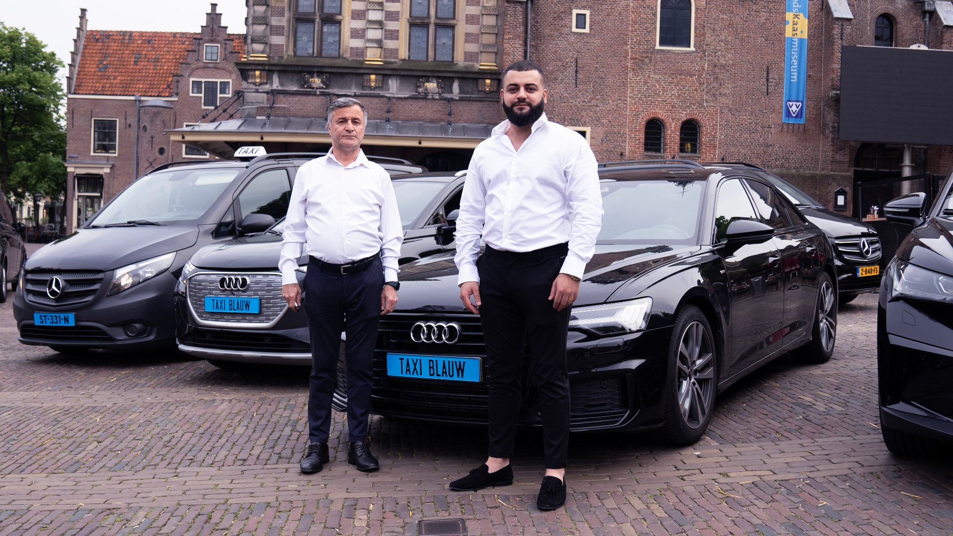 Taxi Blauw chauffeurs en wagenpark in Alkmaar